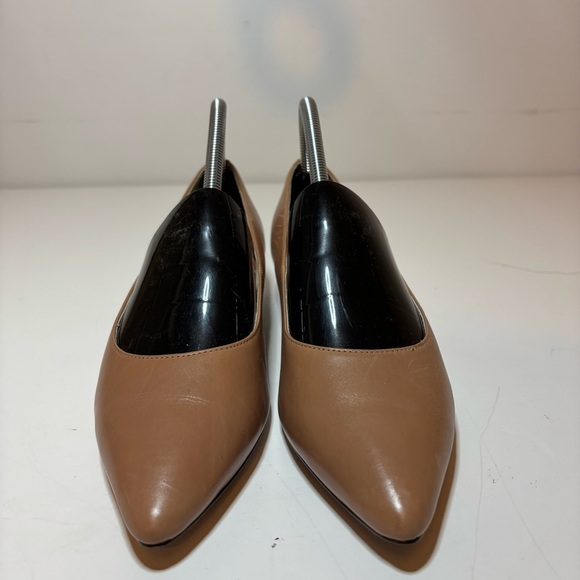 Cole Haan Women’s Vesta Skimmer Pointed Toe Tan Beige Leather Flats Size 8B - Picture 5 of 10